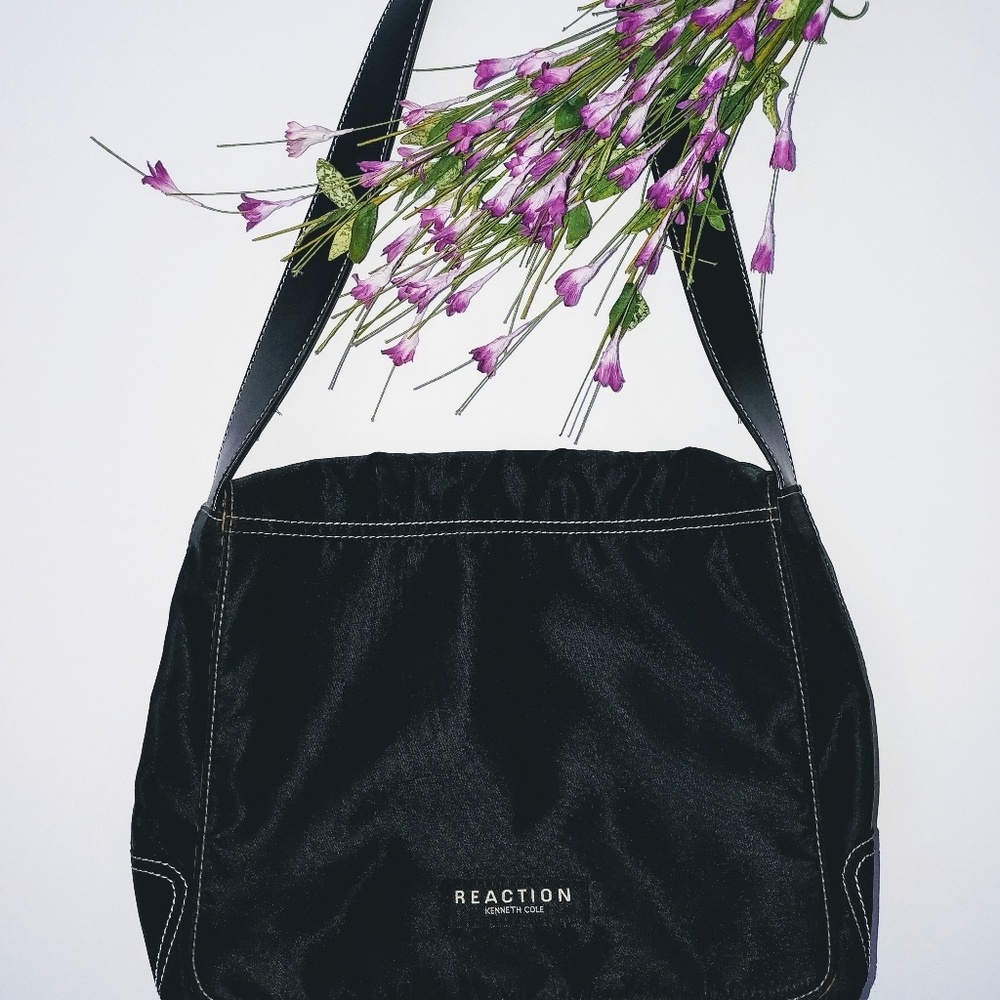 👜 Kenneth Cole "Reaction" Front Flap Shoulder Bag